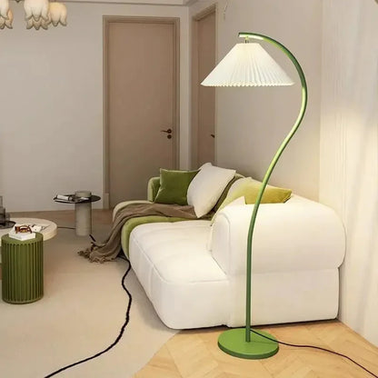 Auralis Loom | Moderne LED-Stehleuchte mit Stoffschirm im Nordic-Stil