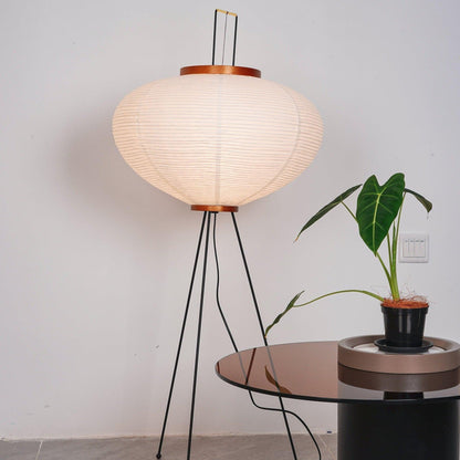 Lunora Haze | Skulpturale Stehlampe aus Reispapier im Japandi-Stil
