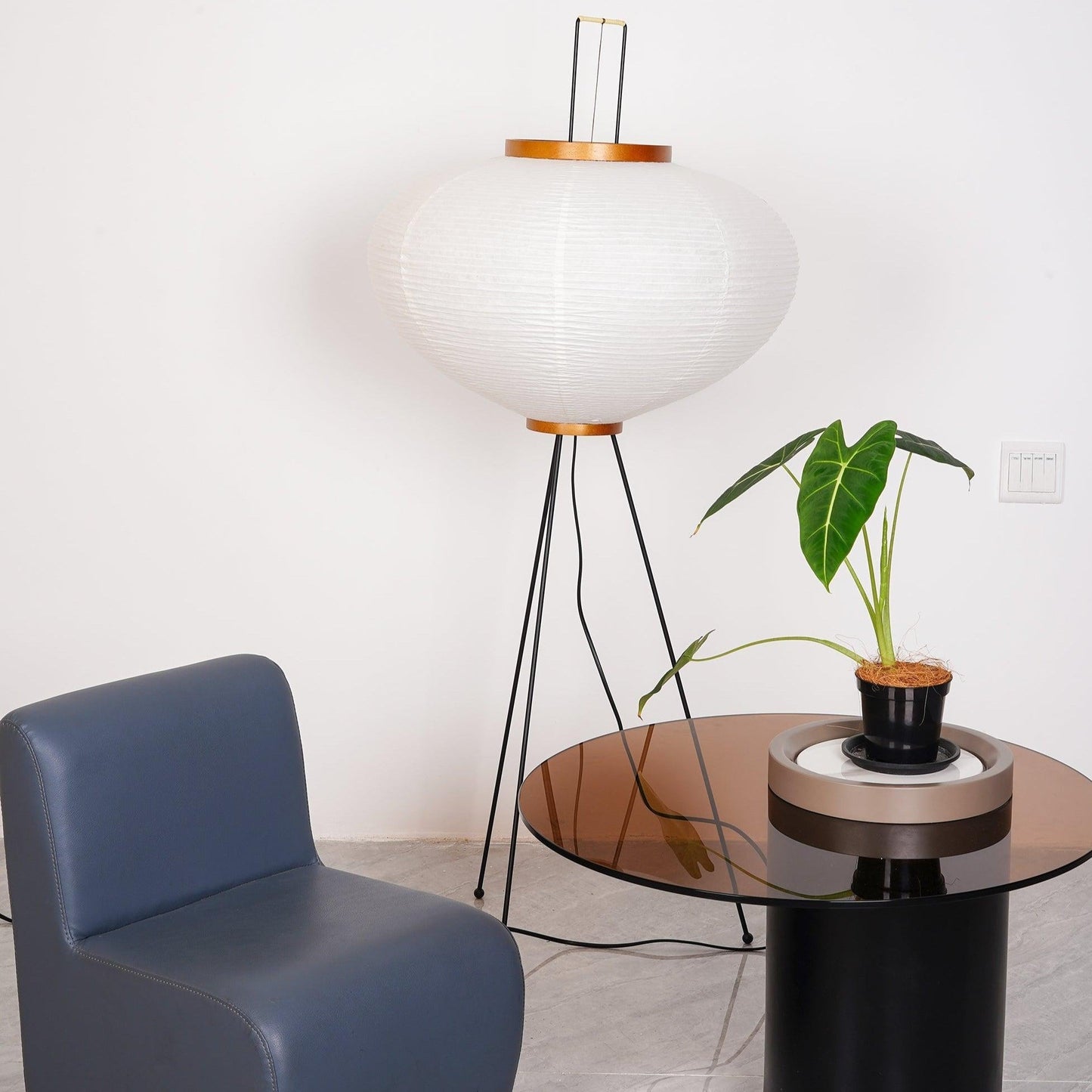 Lunora Haze | Skulpturale Stehlampe aus Reispapier im Japandi-Stil