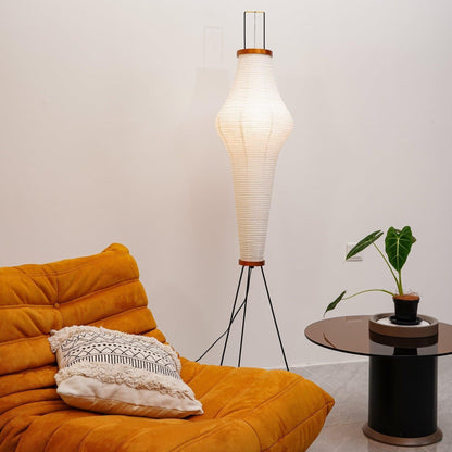 Lunora Haze | Skulpturale Stehlampe aus Reispapier im Japandi-Stil