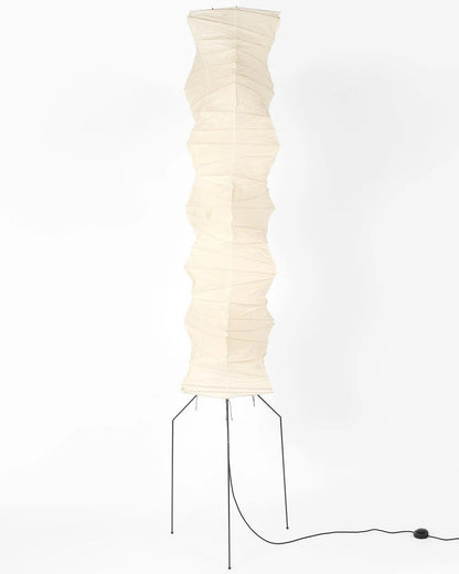Lunora Haze | Skulpturale Stehlampe aus Reispapier im Japandi-Stil