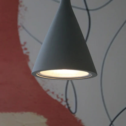 Lampa wisząca z cementu Laval | Nowoczesna industrialna lampa wisząca z betonu