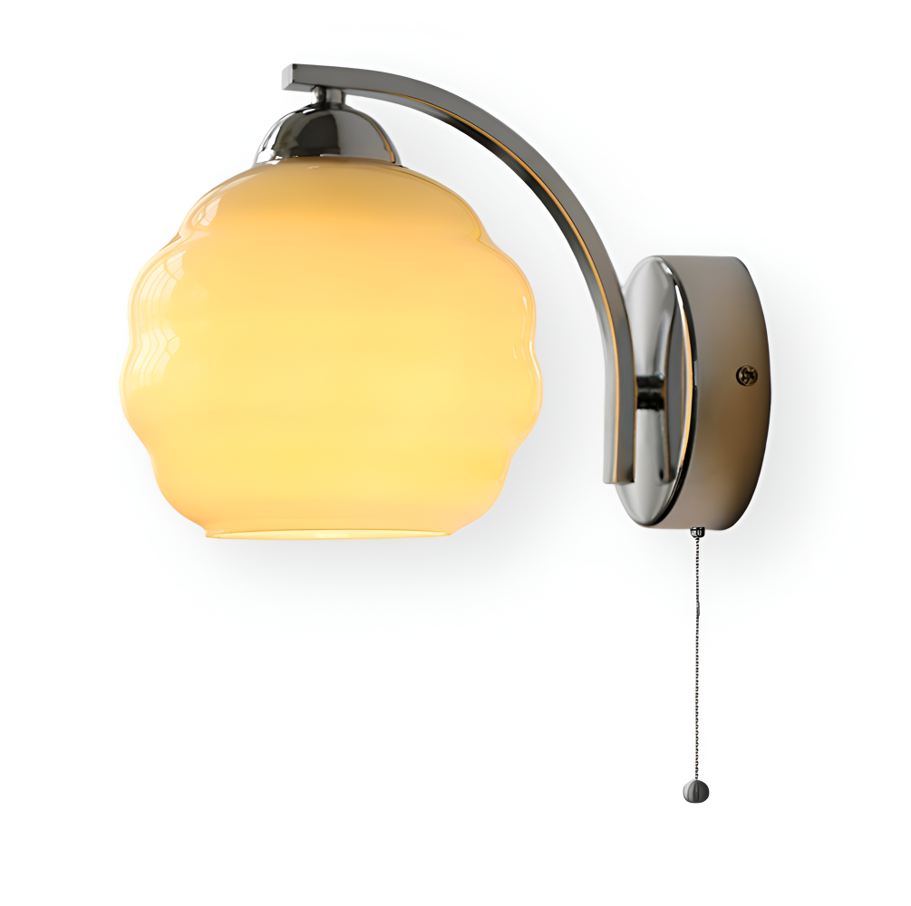 MilkyLume – Künstlerische Wandleuchte im Art-Déco-Stil aus Milchglas & Metall