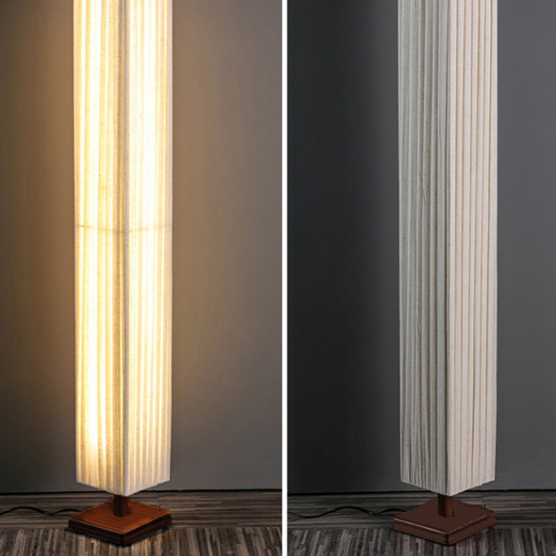 ZenLight | Japanische Walnuss Stehleuchte | Natürliches Holzdesign & Warmes LED-Ambiente für Wohnräume