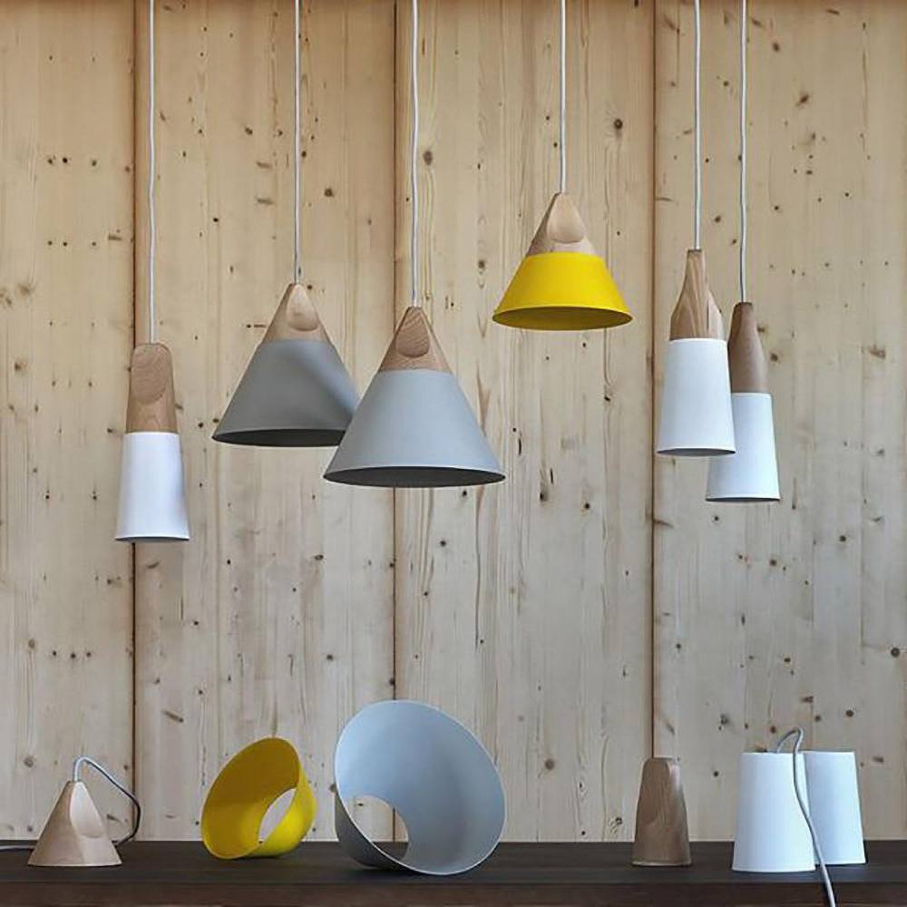 Bardora | Pendelleuchte aus Holz im nordischen Design