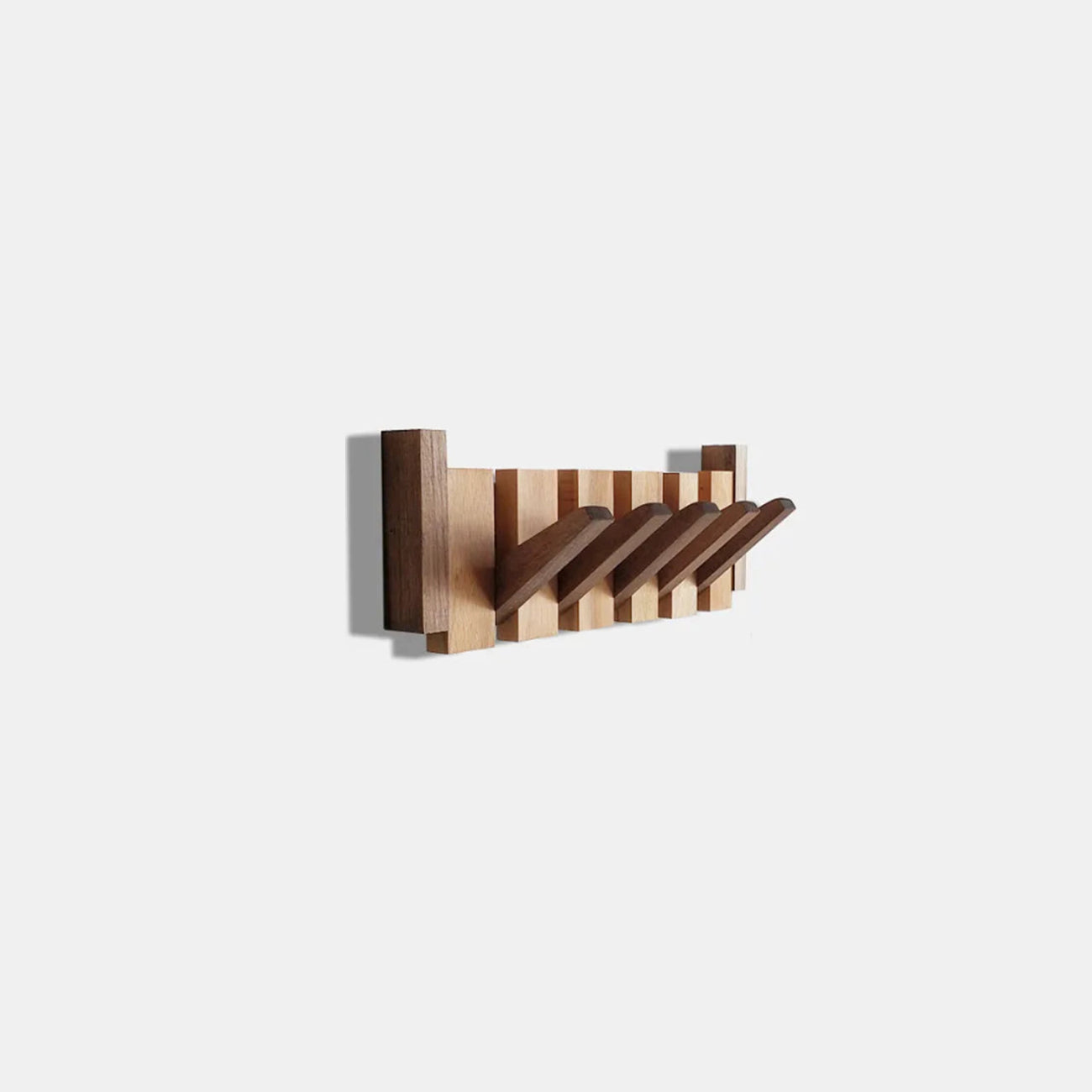 Norven Fold | Klappbarer Wandhaken aus Buchen- und Walnussholz