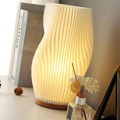 Wavecrest Aura | LED-Tischlampe im wellenförmigen Design