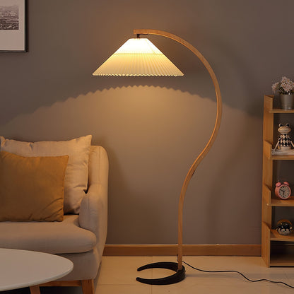 Mollera Arc | Stehleuchte aus Holz mit Leinenlampenschirm im Caprani-Stil