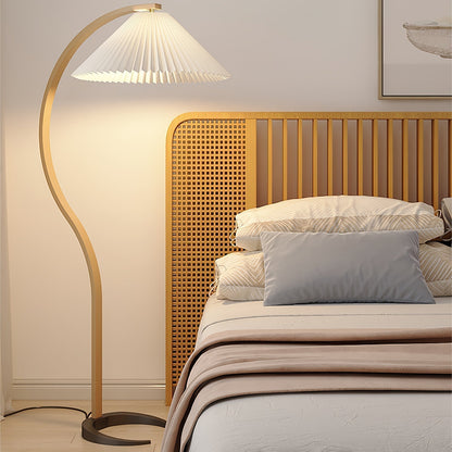 Mollera Arc | Stehleuchte aus Holz mit Leinenlampenschirm im Caprani-Stil