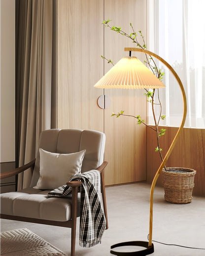 Mollera Arc | Stehleuchte aus Holz mit Leinenlampenschirm im Caprani-Stil