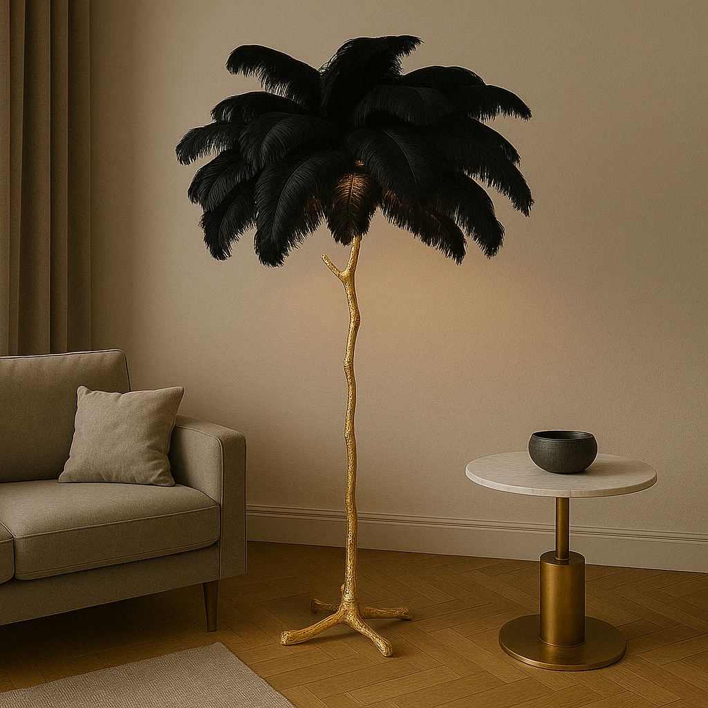 Plumora | Feder Stehleuchte mit goldenem Sockel