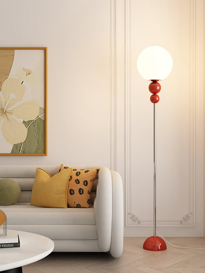 Clavora Linea | LED-Stehleuchte mit schlanker Silhouette im Nordic-Design