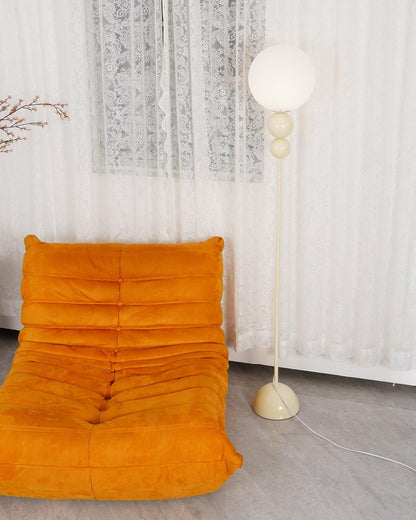 Clavora Linea | LED-Stehleuchte mit schlanker Silhouette im Nordic-Design