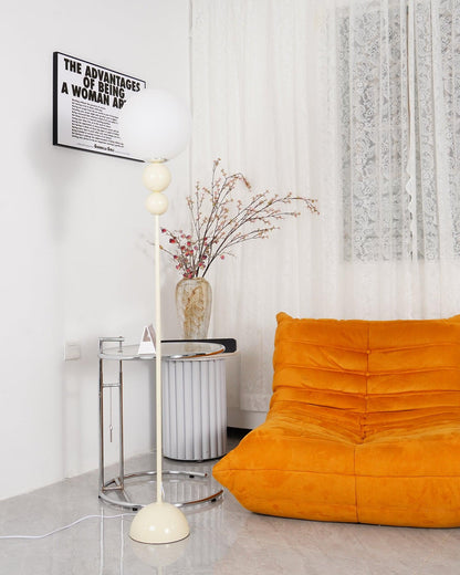 Clavora Linea | LED-Stehleuchte mit schlanker Silhouette im Nordic-Design