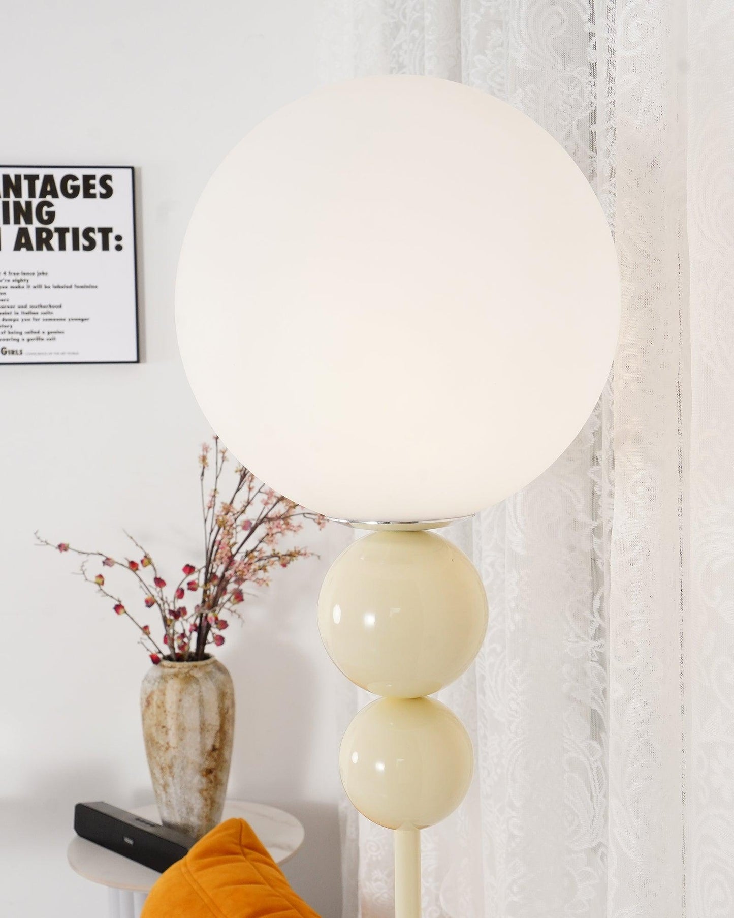 Clavora Linea | LED-Stehleuchte mit schlanker Silhouette im Nordic-Design