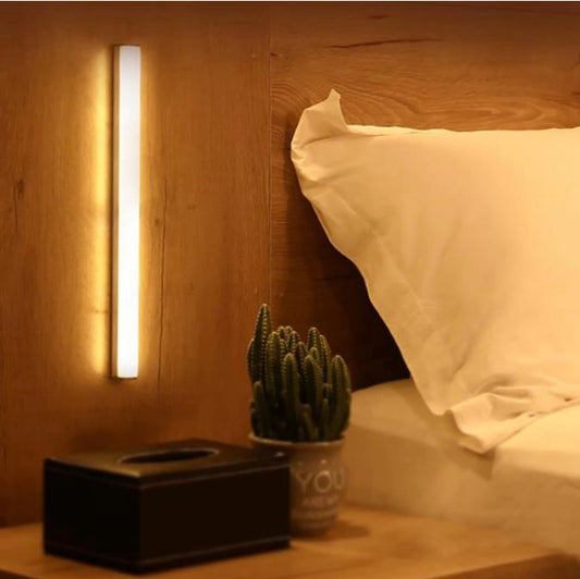 LumiSense Bar | LED-Leuchte mit Bewegungssensor & USB-/Batteriebetrieb