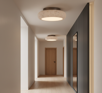 Rava Lys | Retro Travertin plafondlamp met houtdetail