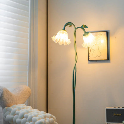 Calla Stehleuchte | LED Stehlampe in Blumenform mit dekorativem Design