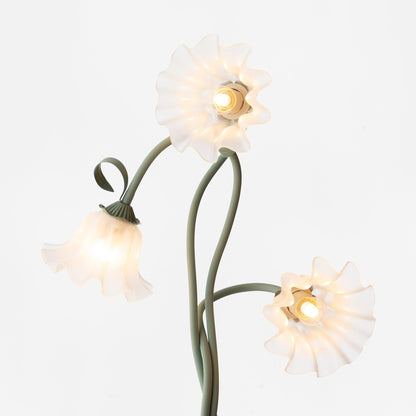 Calla Stehleuchte | LED Stehlampe in Blumenform mit dekorativem Design