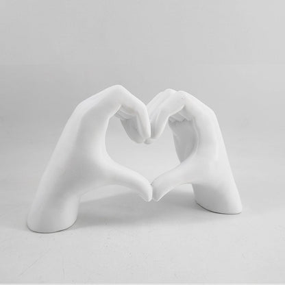 LoveSculpt Figur | Dekorative Holzskulptur, handgefertigt für wohnliche Akzente