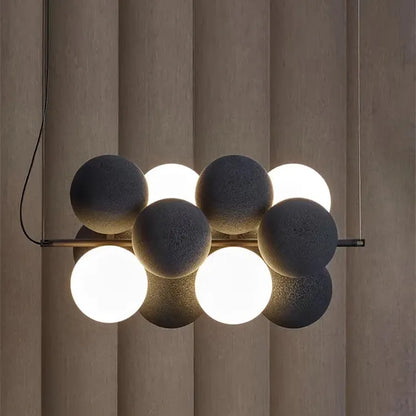 Holly LED-Pendelleuchte – Moderne Kugelleuchte mit skulpturalem Design für Esszimmer und Wohnzimmer