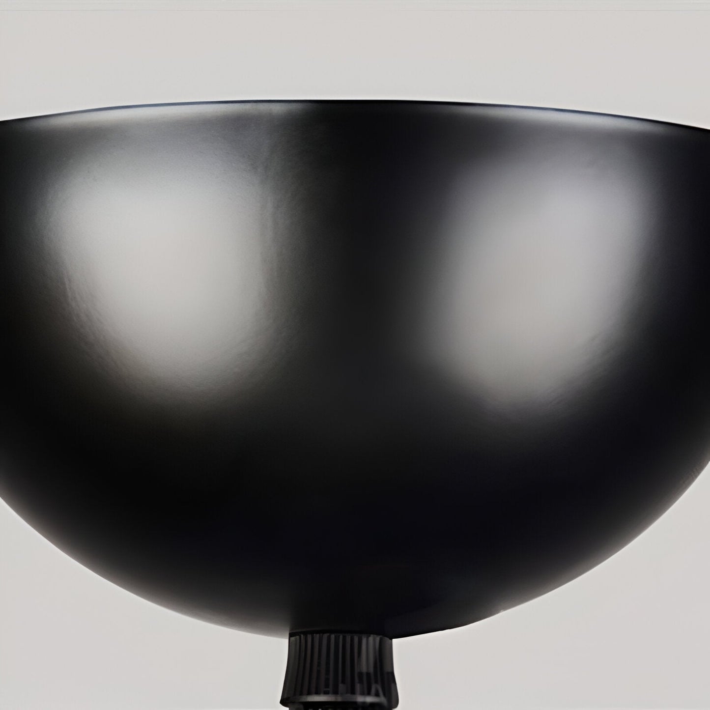 AppleGlow Pendelleuchte – Künstlerische E27 Hängelampe in Schwarz-Weiß mit Sonnendesign