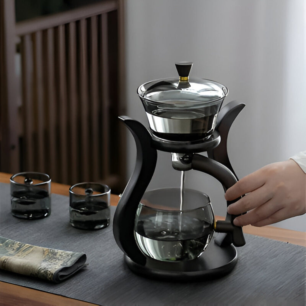 Serica Pour | Tropffreie Teekanne mit magnetischem Ausguss & Sieb – ergonomisch & handgefertigt