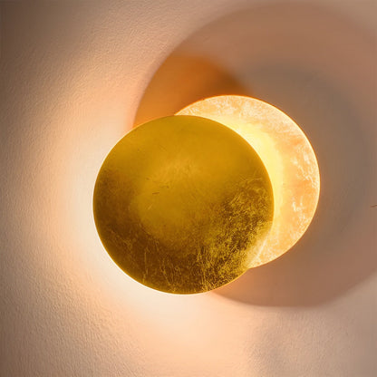 Lunara Halo | 360° drehbare LED-Wandleuchte mit ambientem Licht