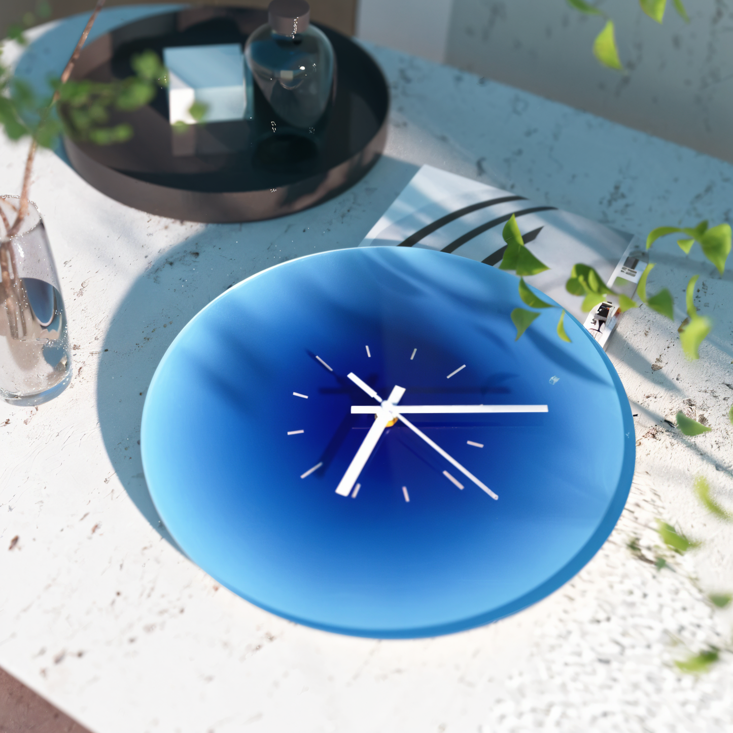 Solvyn Glow | Geräuschlose Glas-Wanduhr in Rundform mit Farbverlauf