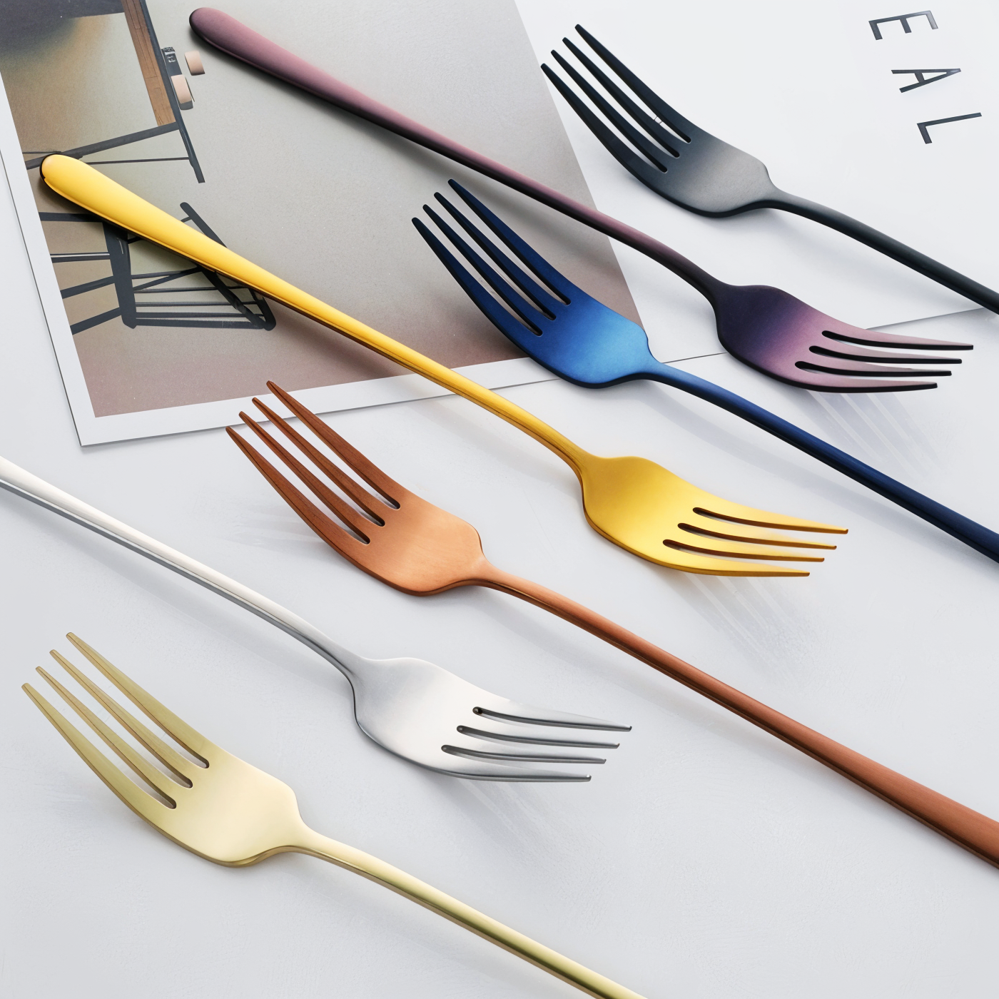 Liora Forks | 4-teiliges Edelstahl-Gabelset in Regenbogenoptik