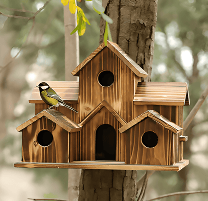 Hängendes Vogelhaus aus Holz | Wetterfest | Für Garten & Balkon