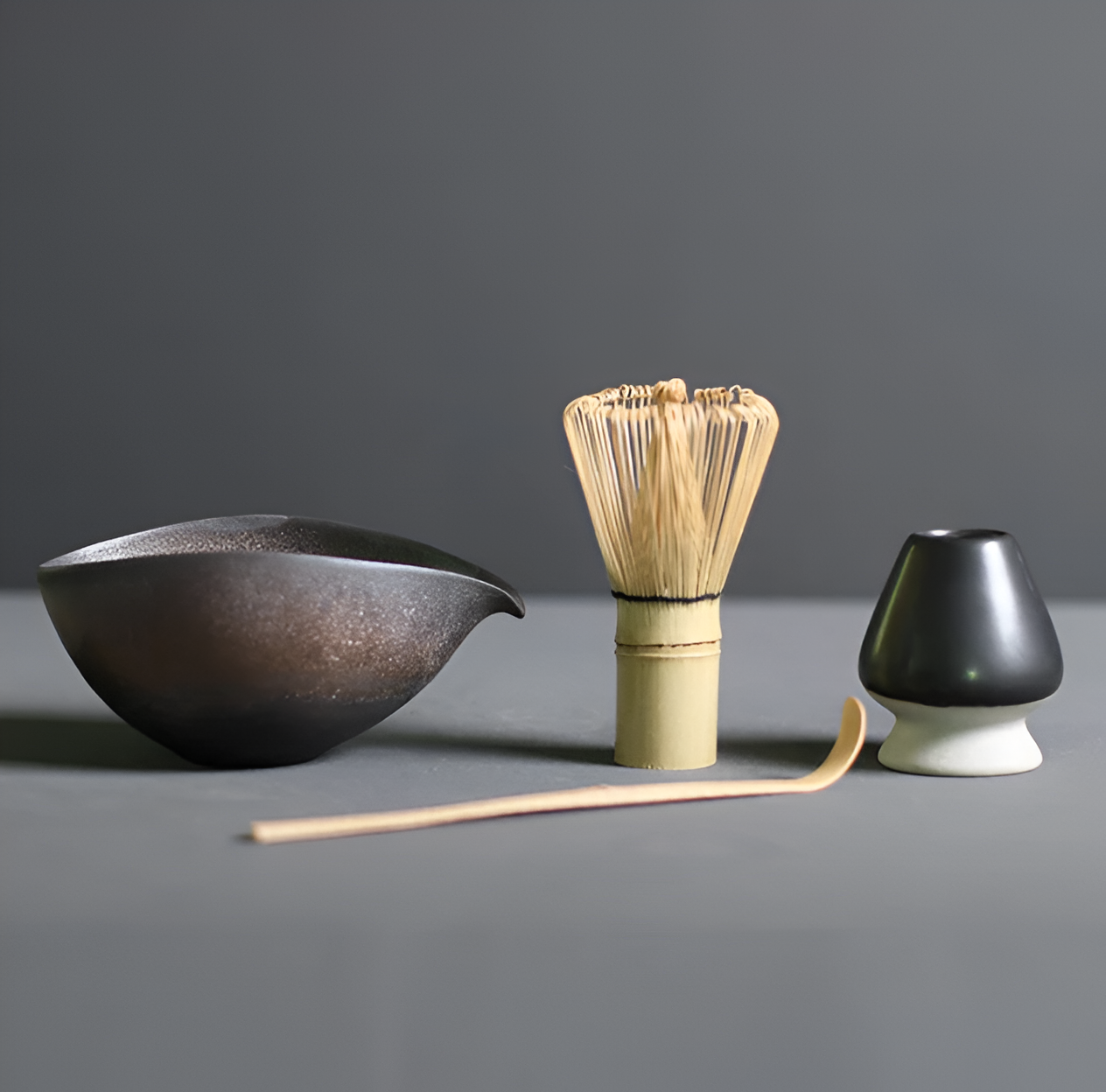 Chashiro Set | 4-teiliges Matcha-Set aus Bambus und Keramik im Japanischen Stil