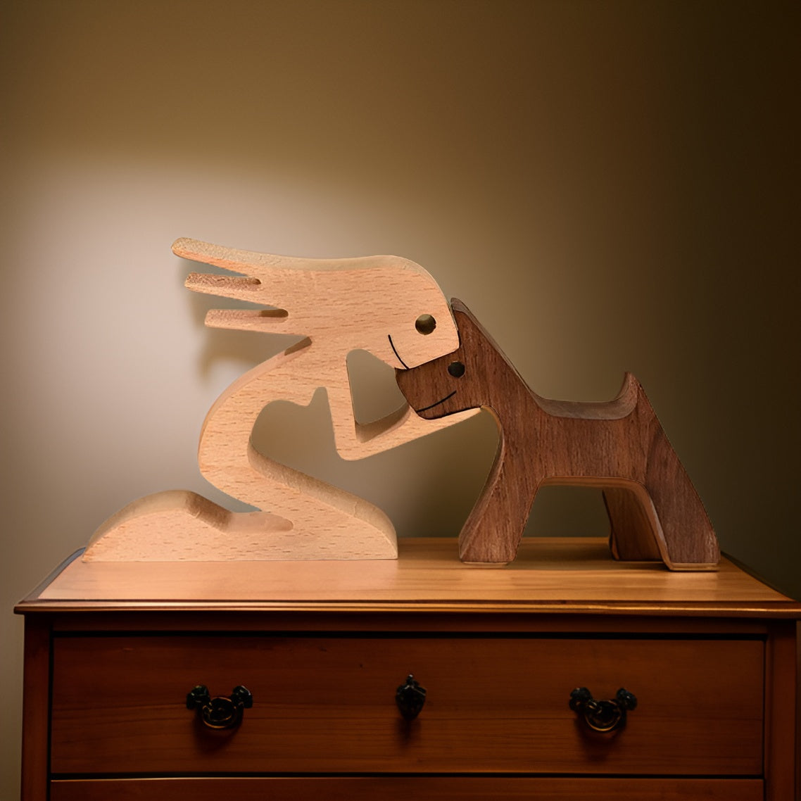 Paws of Love – Handgefertigte Holzskulptur von Hund & Mensch | Symbol ewiger Verbundenheit