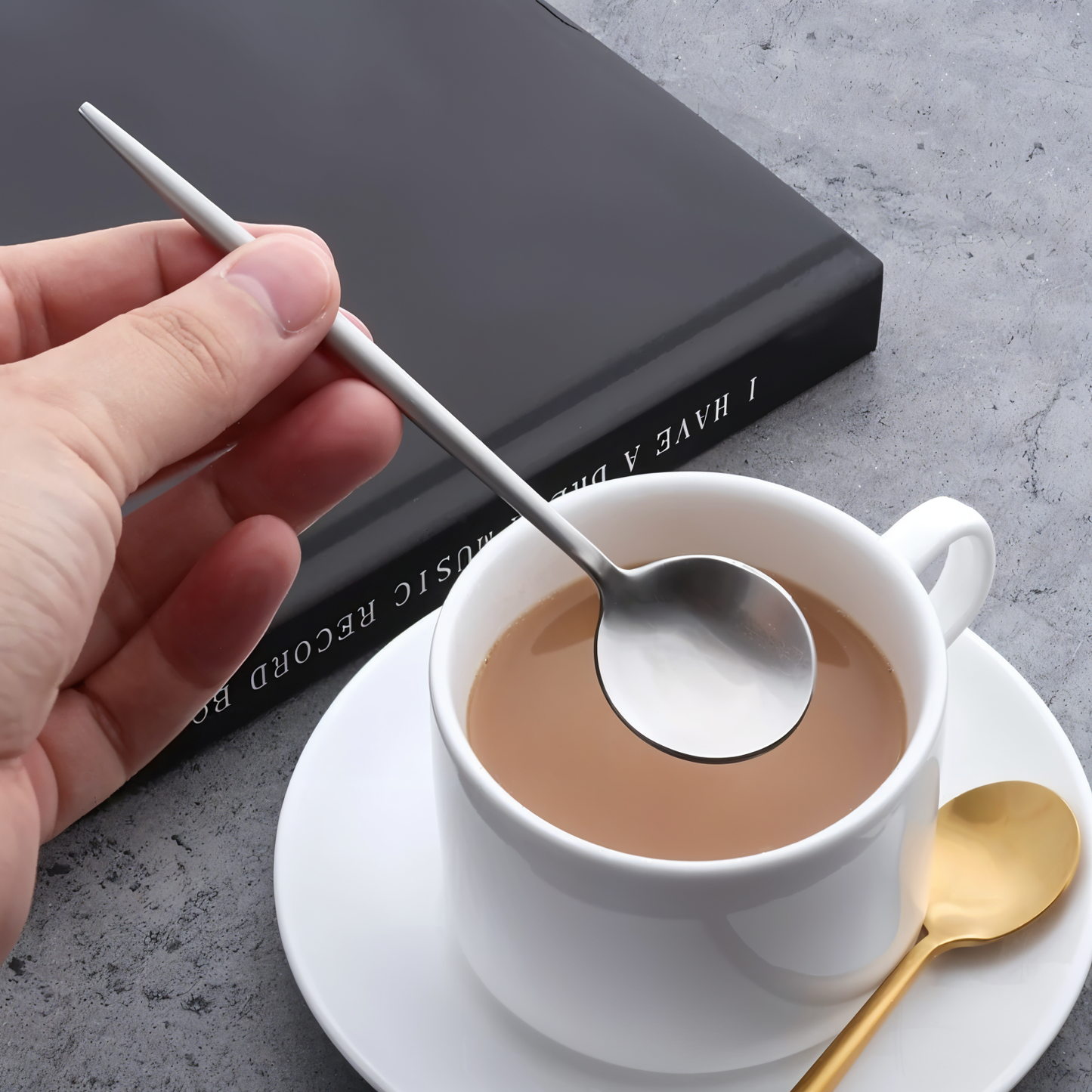 Liora Spoons | 4-teiliges Teelöffelset aus buntem Edelstahl