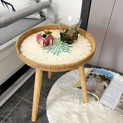Scandi Couchtisch – Runder handgefertigter Rattan Couchtisch aus Holz im nordischen Design
