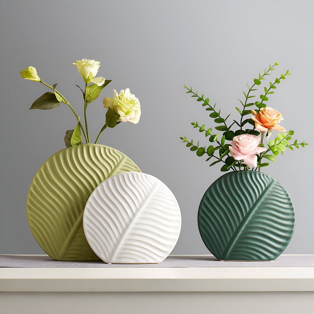 Illyraea – Handgefertigte Skandinavische Keramikvase | Minimalistisches & Elegantes Design