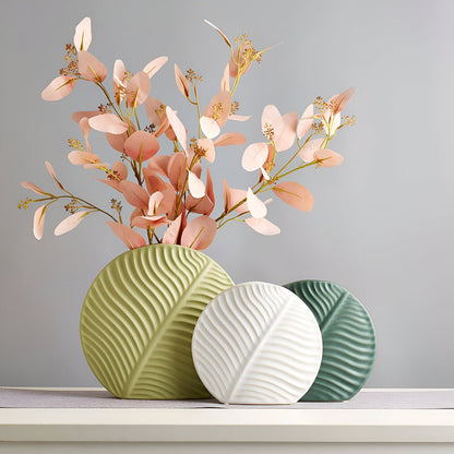Illyraea – Handgefertigte Skandinavische Keramikvase | Minimalistisches & Elegantes Design