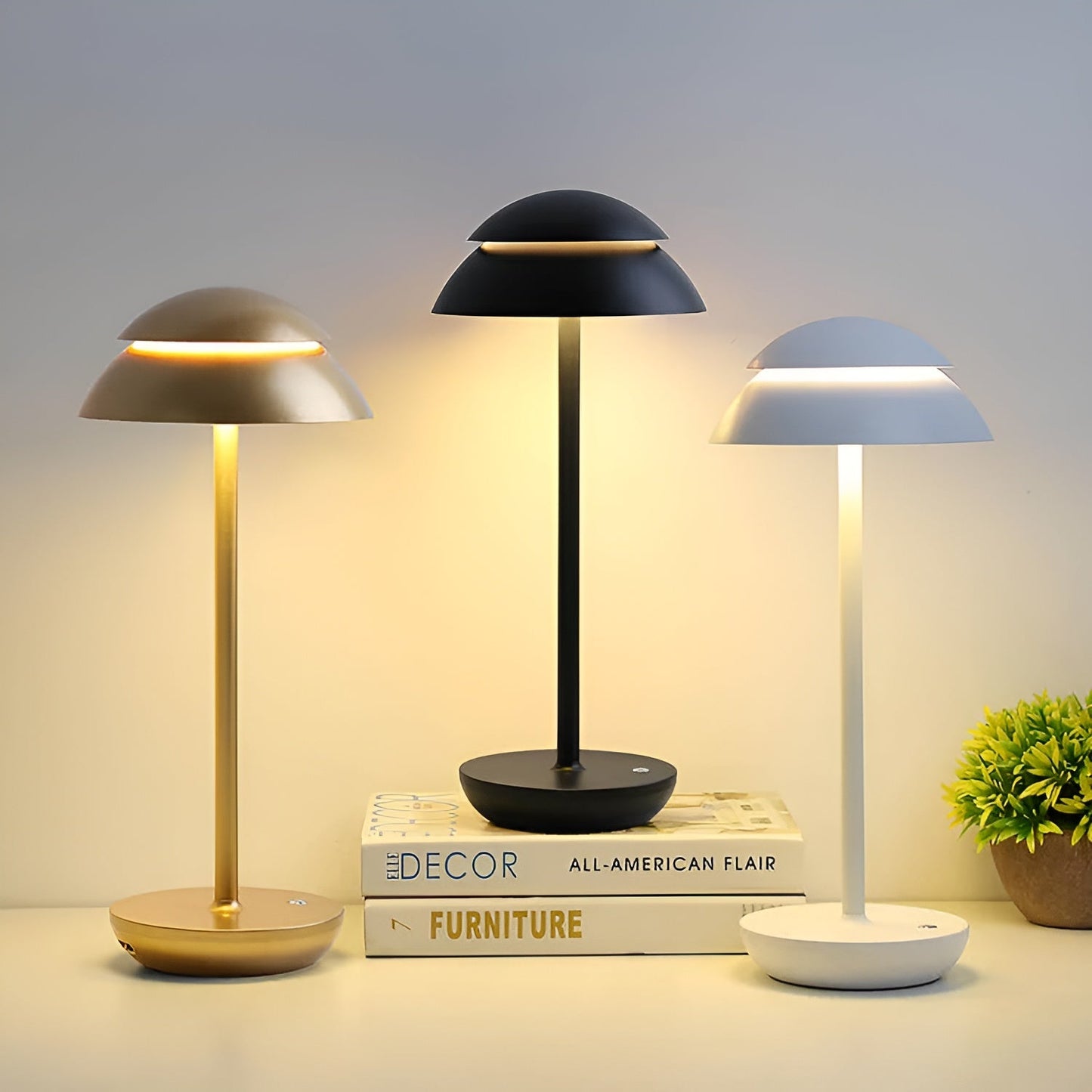 UmbraGlow Slim | Kabellose LED-Tischleuchte mit Schirm im minimalistischen Design