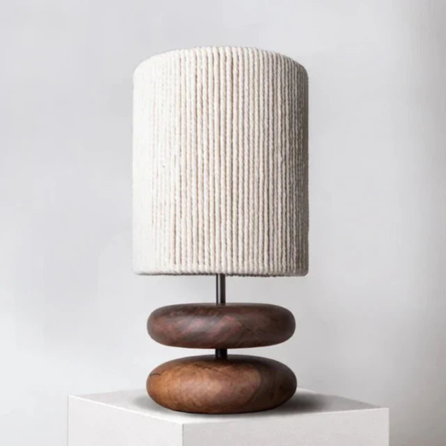 RusticTwine | Tafellamp walnoot vlechtwerk | Handgemaakte houten lamp met touwenkap & warm LED-licht