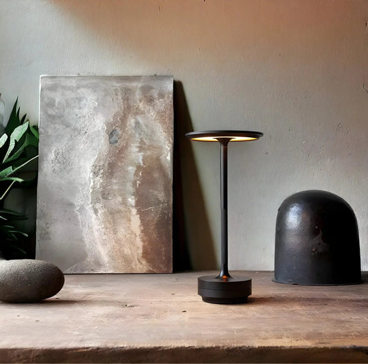 Lumora | Draadloze LED-tafellamp met touch-dimmer en 48 uur batterijduur