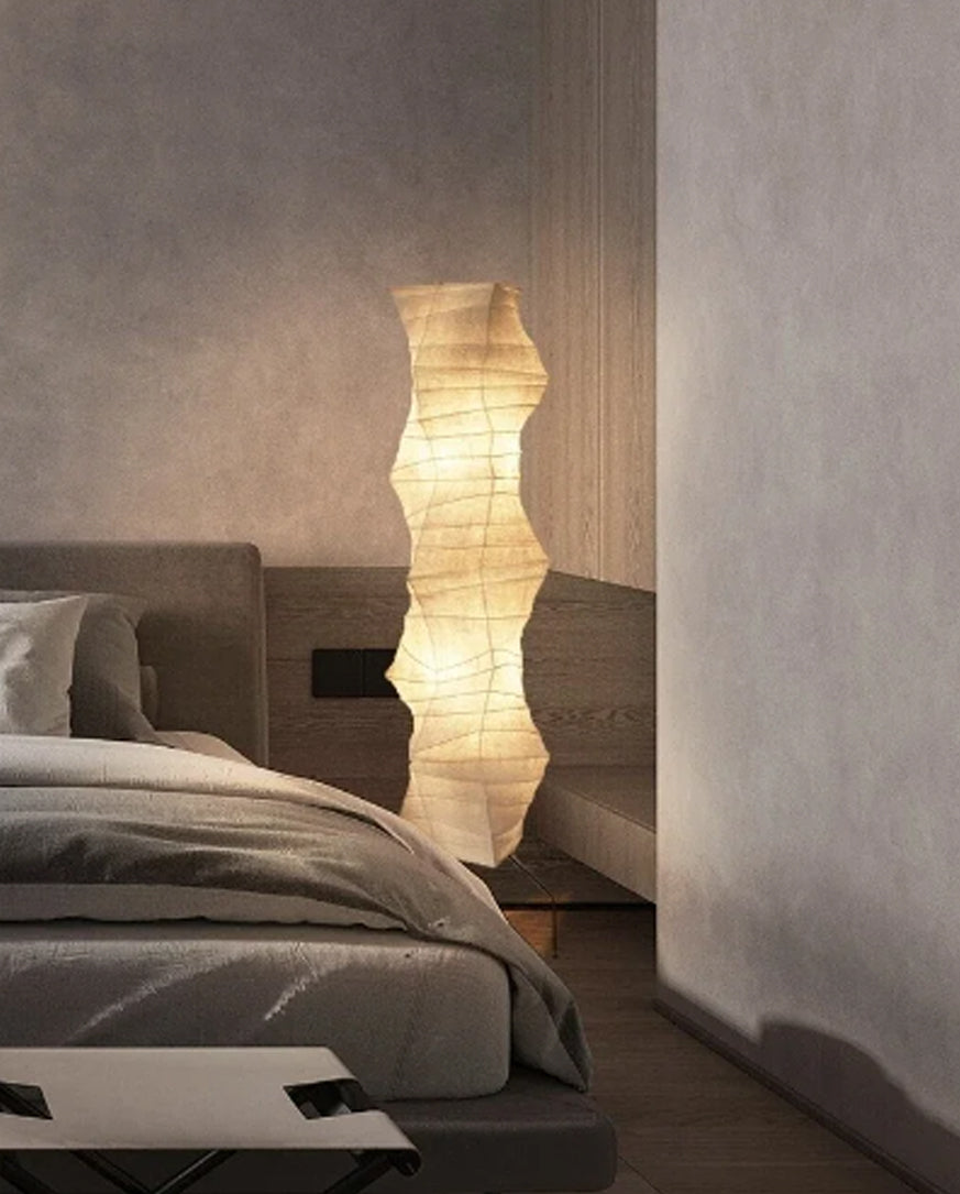 Yunari Flow | Bodenlampe aus Reispapier im japanischen Wabi-Sabi-Stil