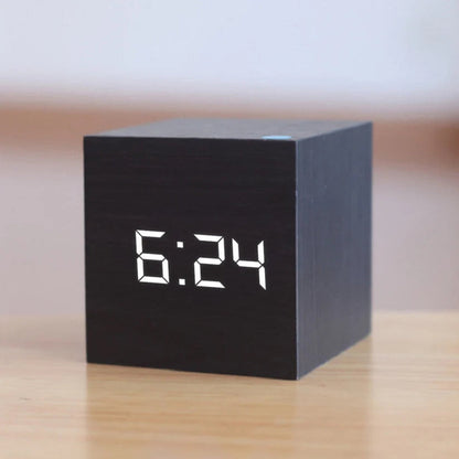 TimeCube Mini | LED-Digitalwecker mit kompaktem Design für moderne Wohnräume