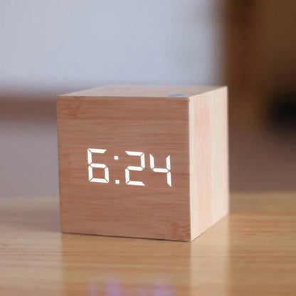 TimeCube Mini | LED-Digitalwecker mit kompaktem Design für moderne Wohnräume