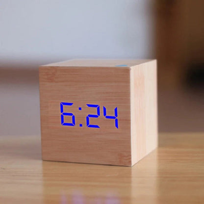 TimeCube Mini | LED-Digitalwecker mit kompaktem Design für moderne Wohnräume
