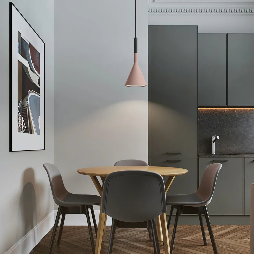 Lampa wisząca z cementu Laval | Nowoczesna industrialna lampa wisząca z betonu