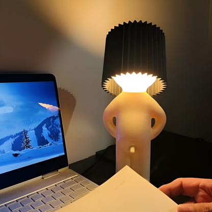 LumoPal Shy | LED-Tischlampe in Figurenform – dimmbar & dekorativ