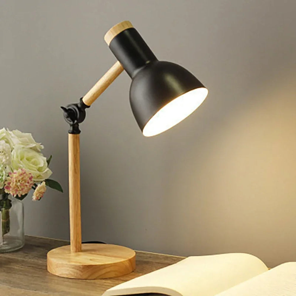 Lumoa Ark | Verstellbare Tischlampe aus Holz im skandinavischen Design