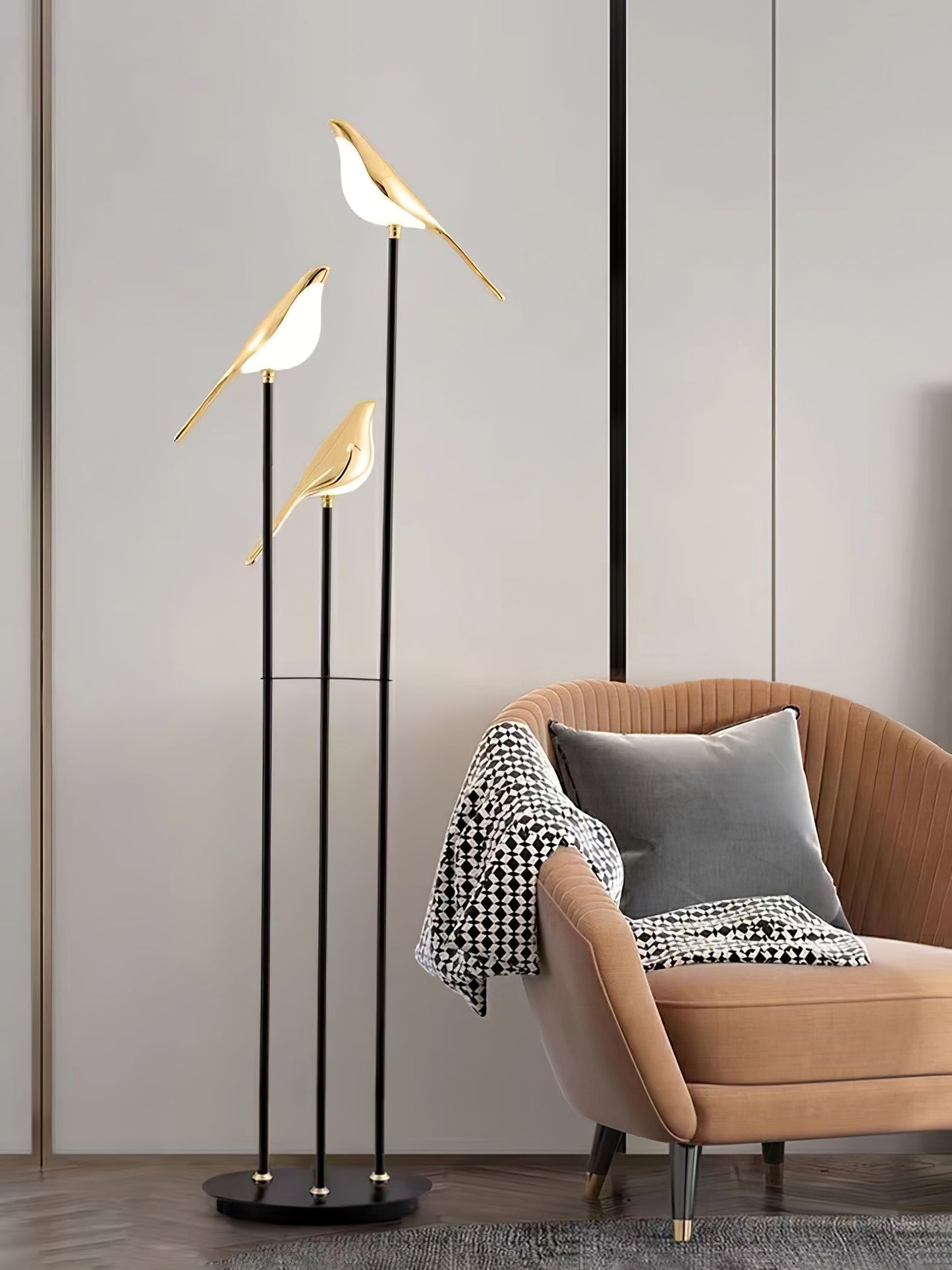 Aurevo Perch | LED-Stehleuchte mit dekorativem Vogelmotiv