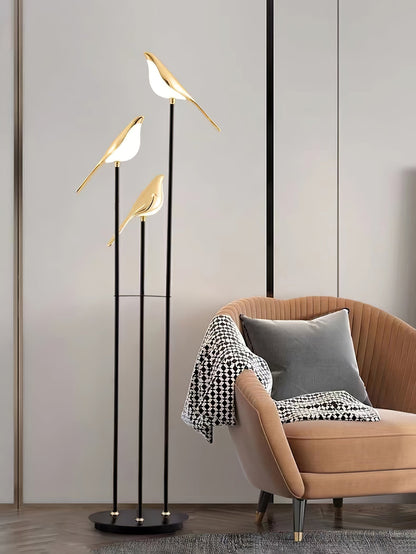 Aurevo Perch | LED-Stehleuchte mit dekorativem Vogelmotiv
