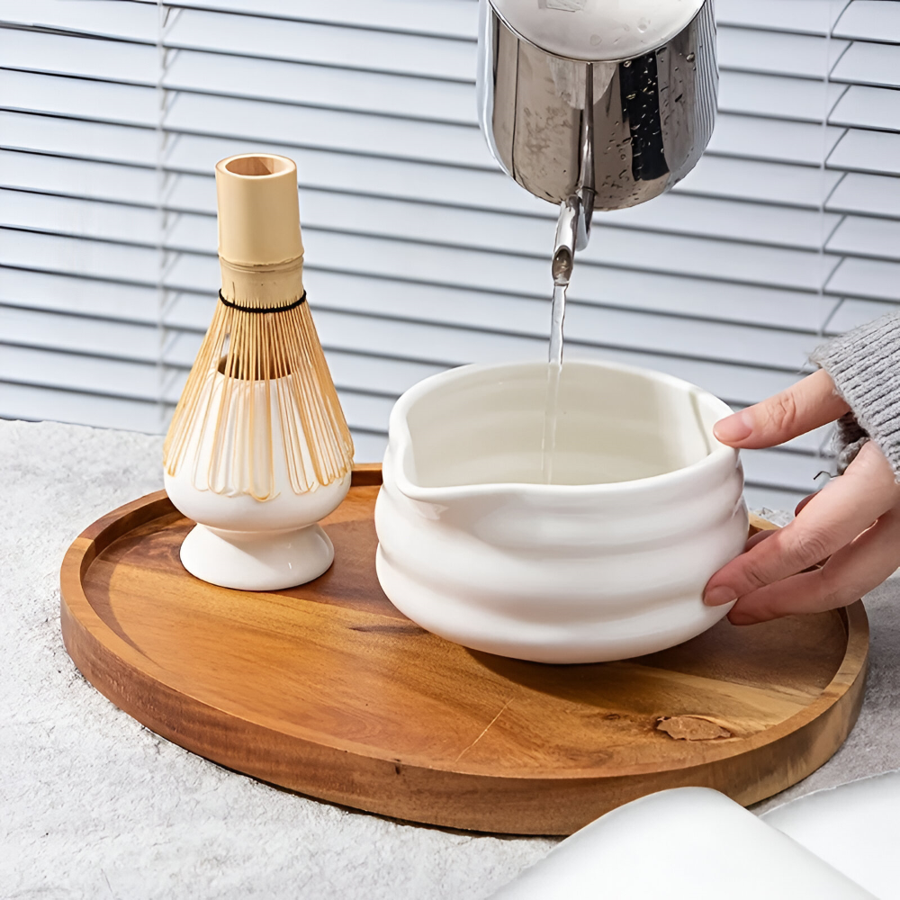 Matcha Set 5 Teilig | Weiße Keramikschale 460 ml | Mit Bambusbesen | Japanisches Design